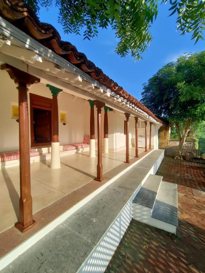 Mangala Heritage By Luxunlock Private Villas Tirukkannapuram Экстерьер фото